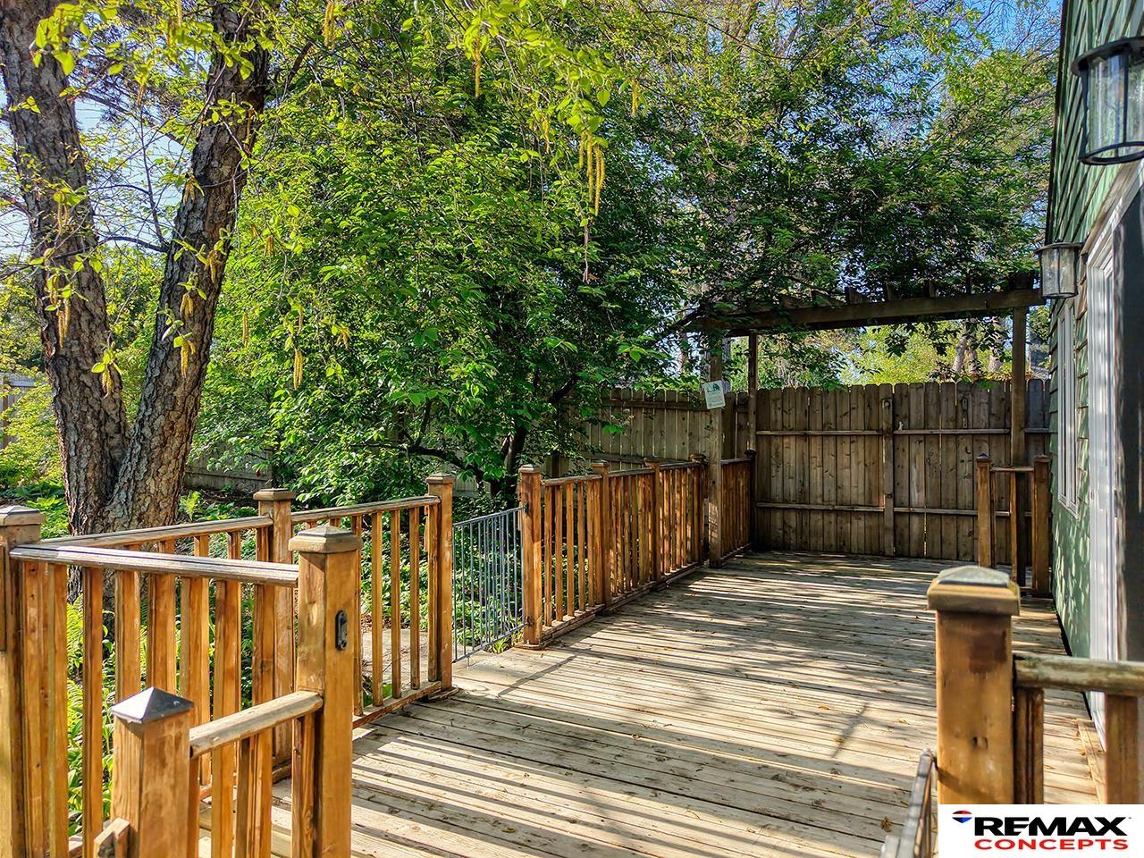 200 S Cotner Boulevard