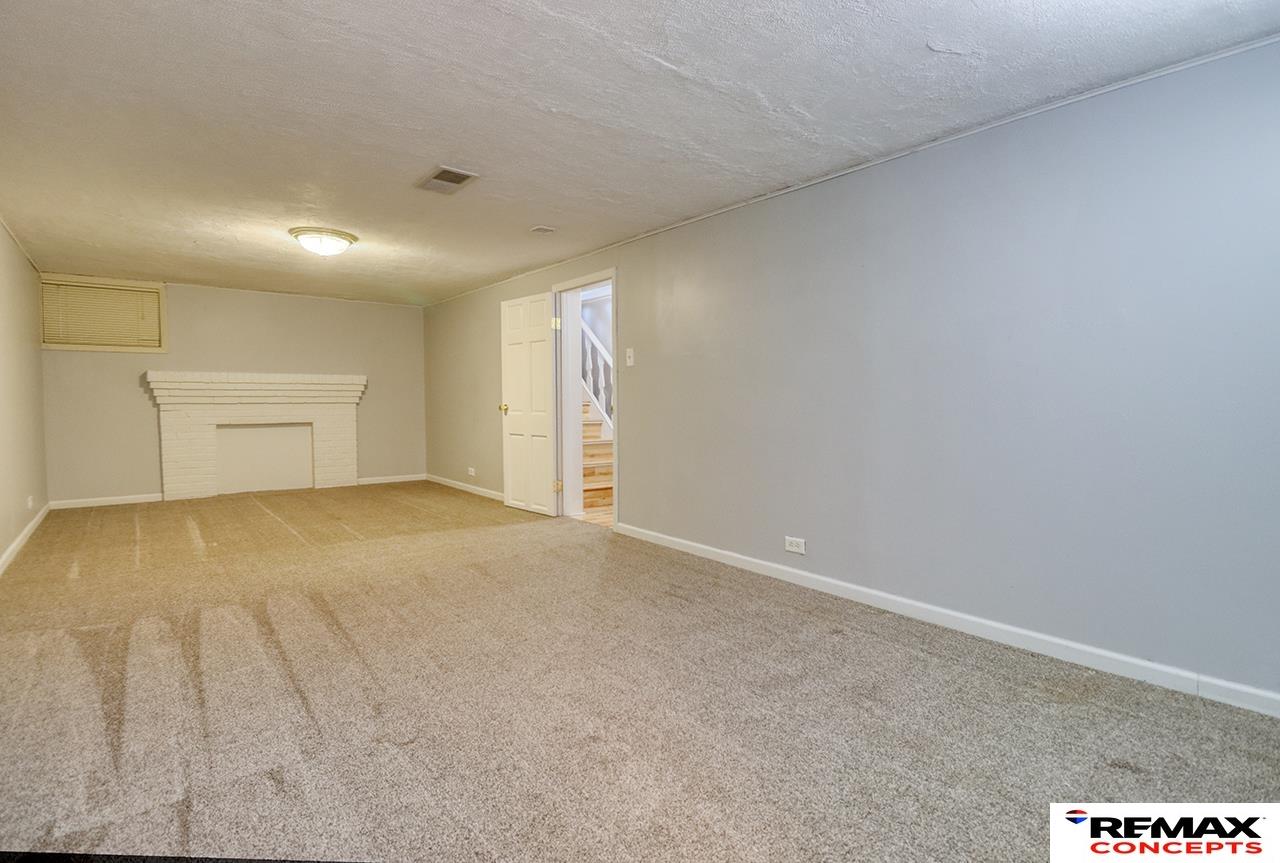 200 S Cotner Boulevard