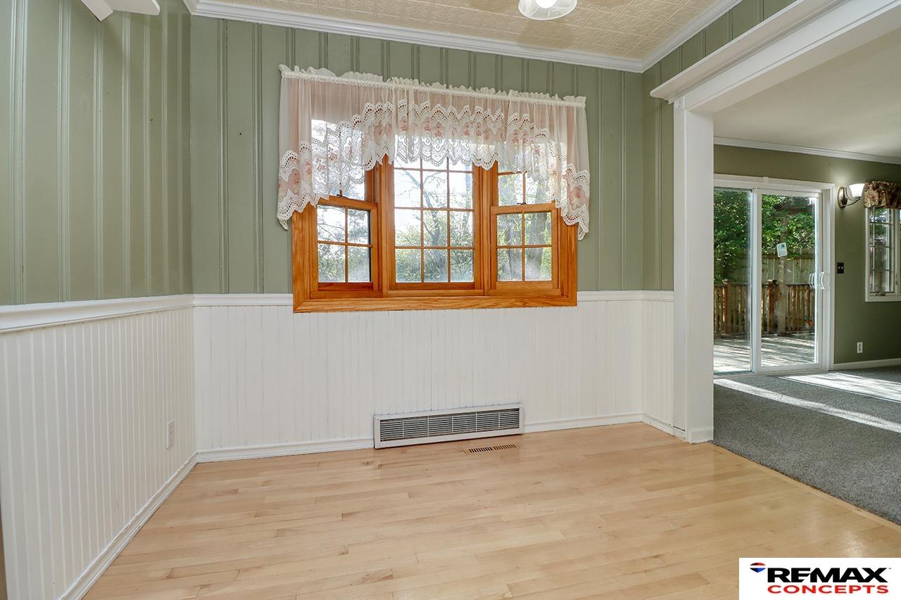 200 S Cotner Boulevard