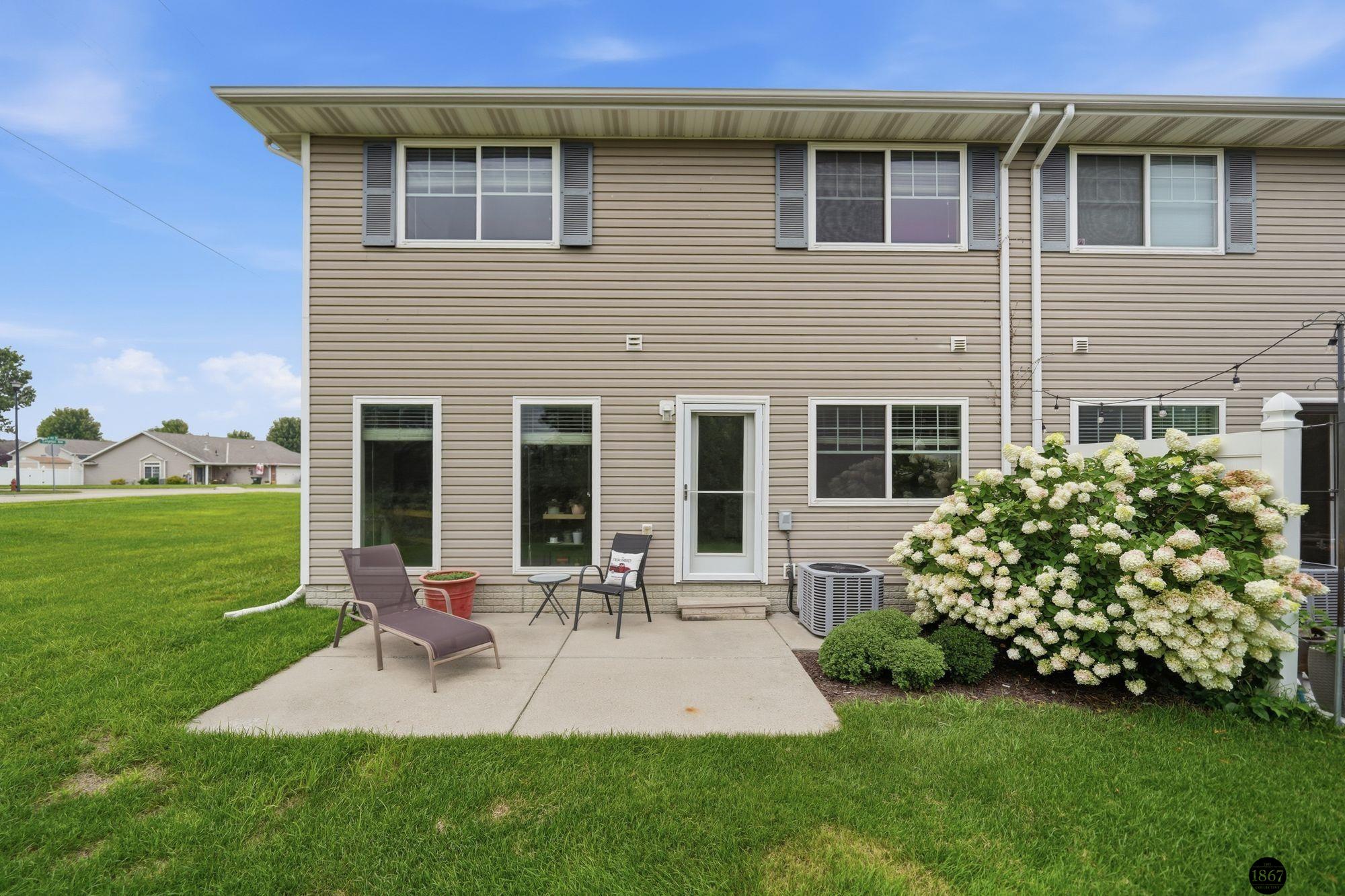 2310 N 91St Street