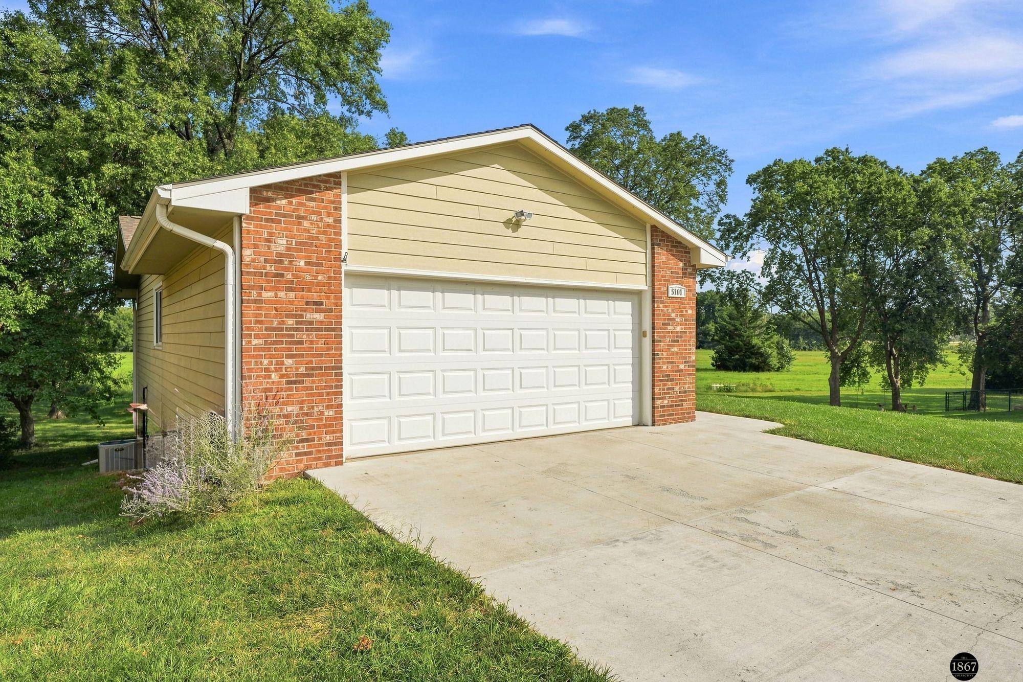 5101 Rosebriar Court