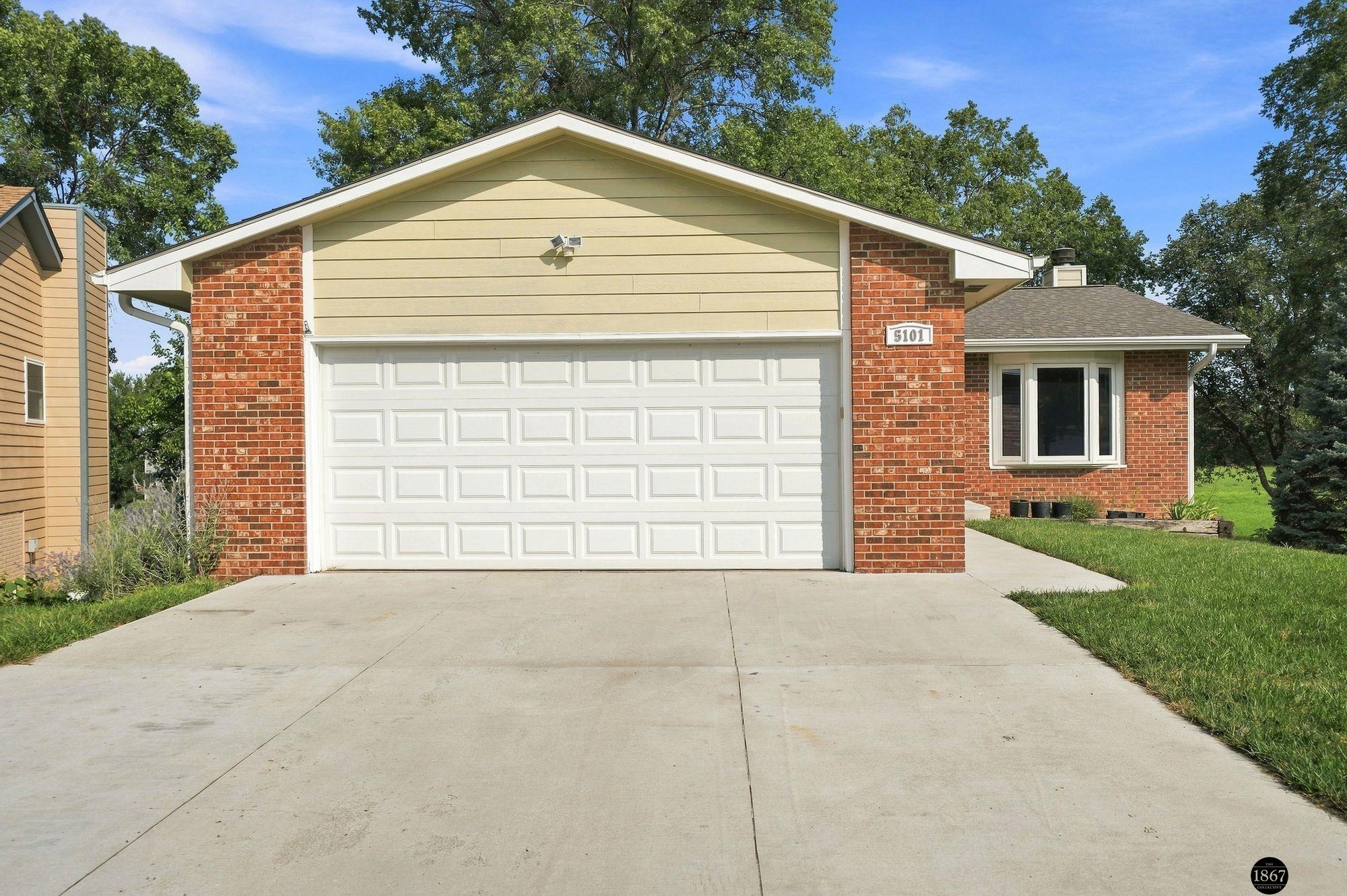 5101 Rosebriar Court
