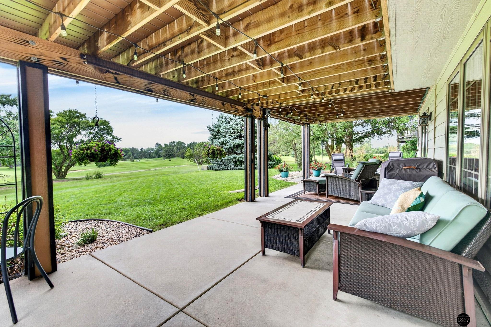 21901 Woodland Hills Circle