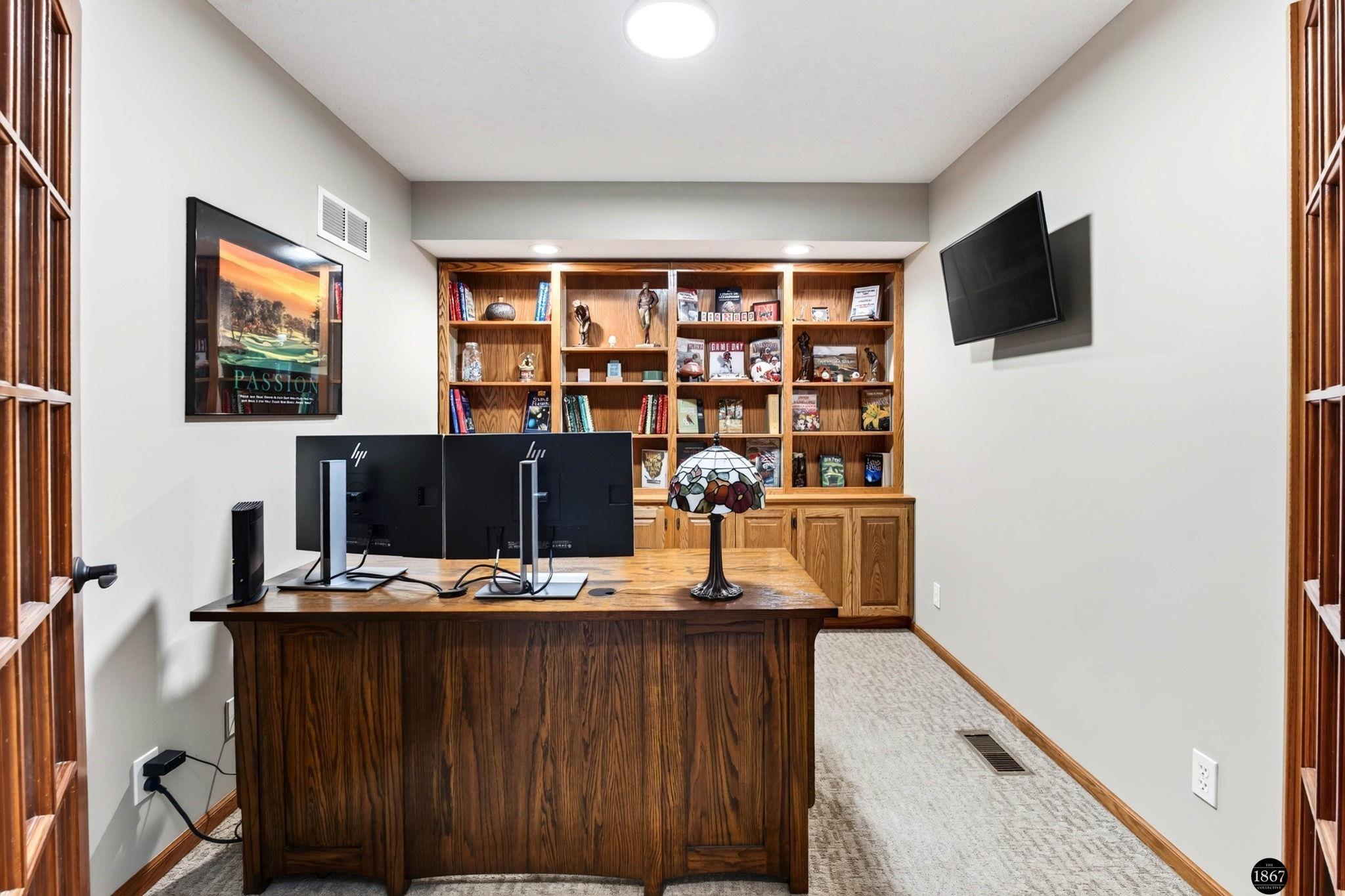 21901 Woodland Hills Circle