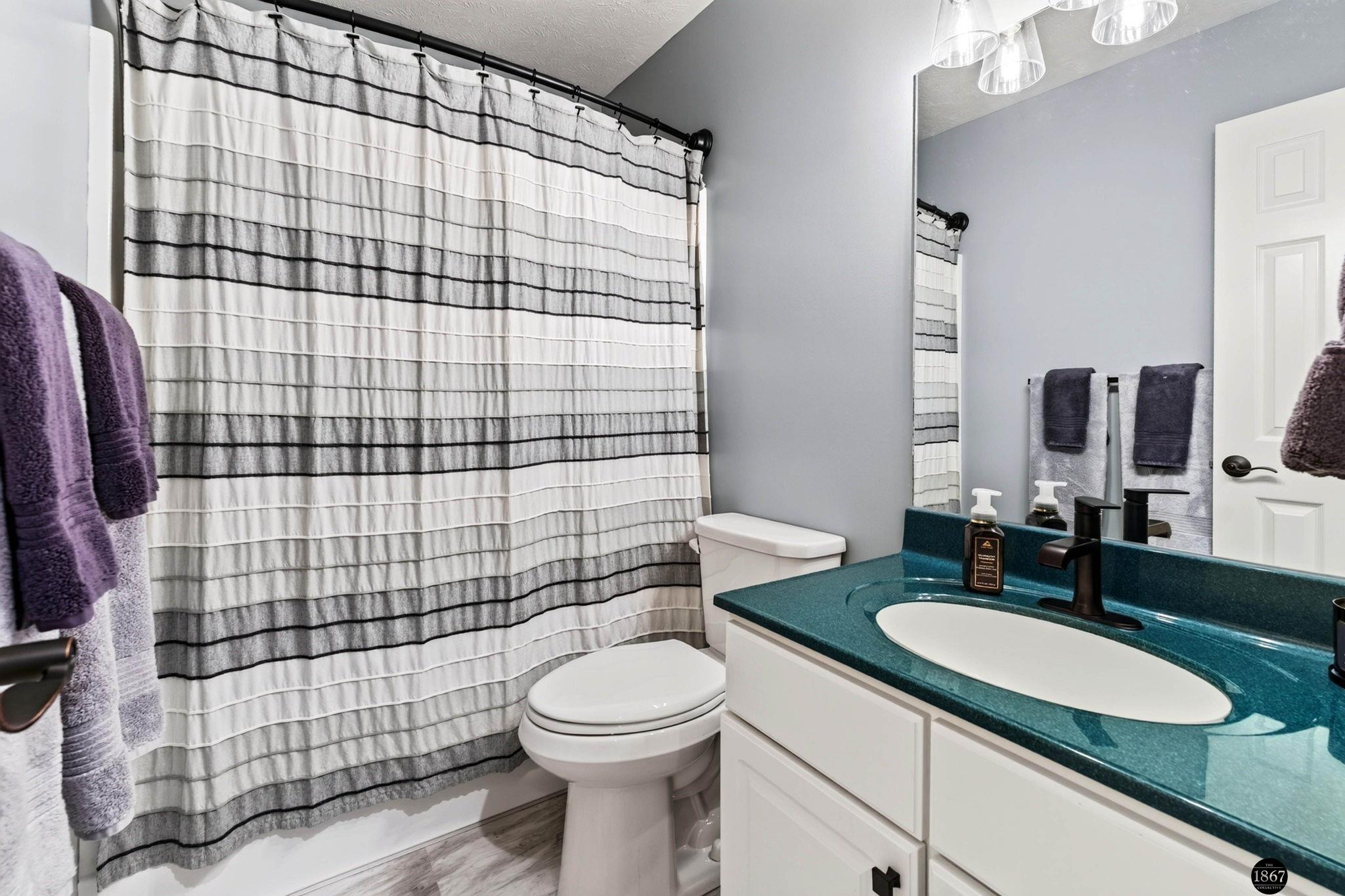21901 Woodland Hills Circle