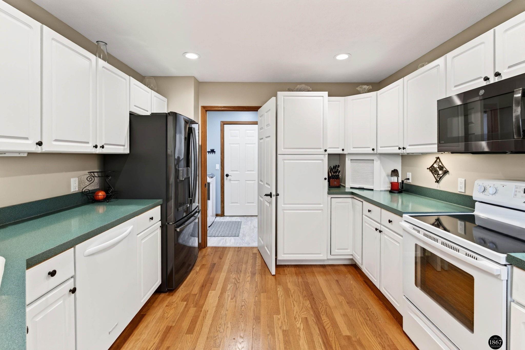 21901 Woodland Hills Circle