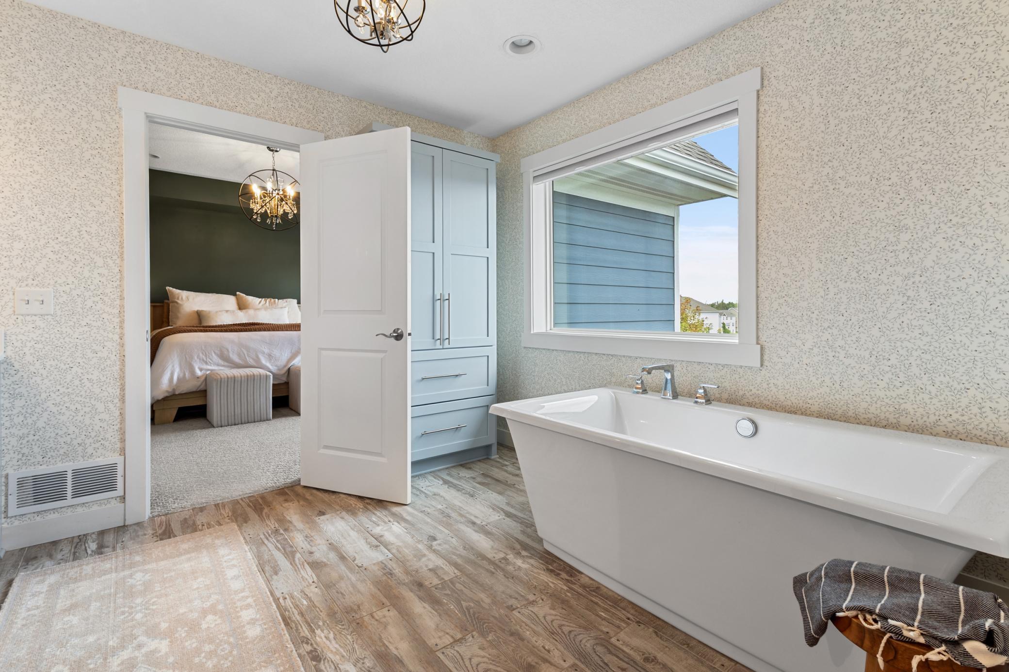 5690 Zanzibar Lane N