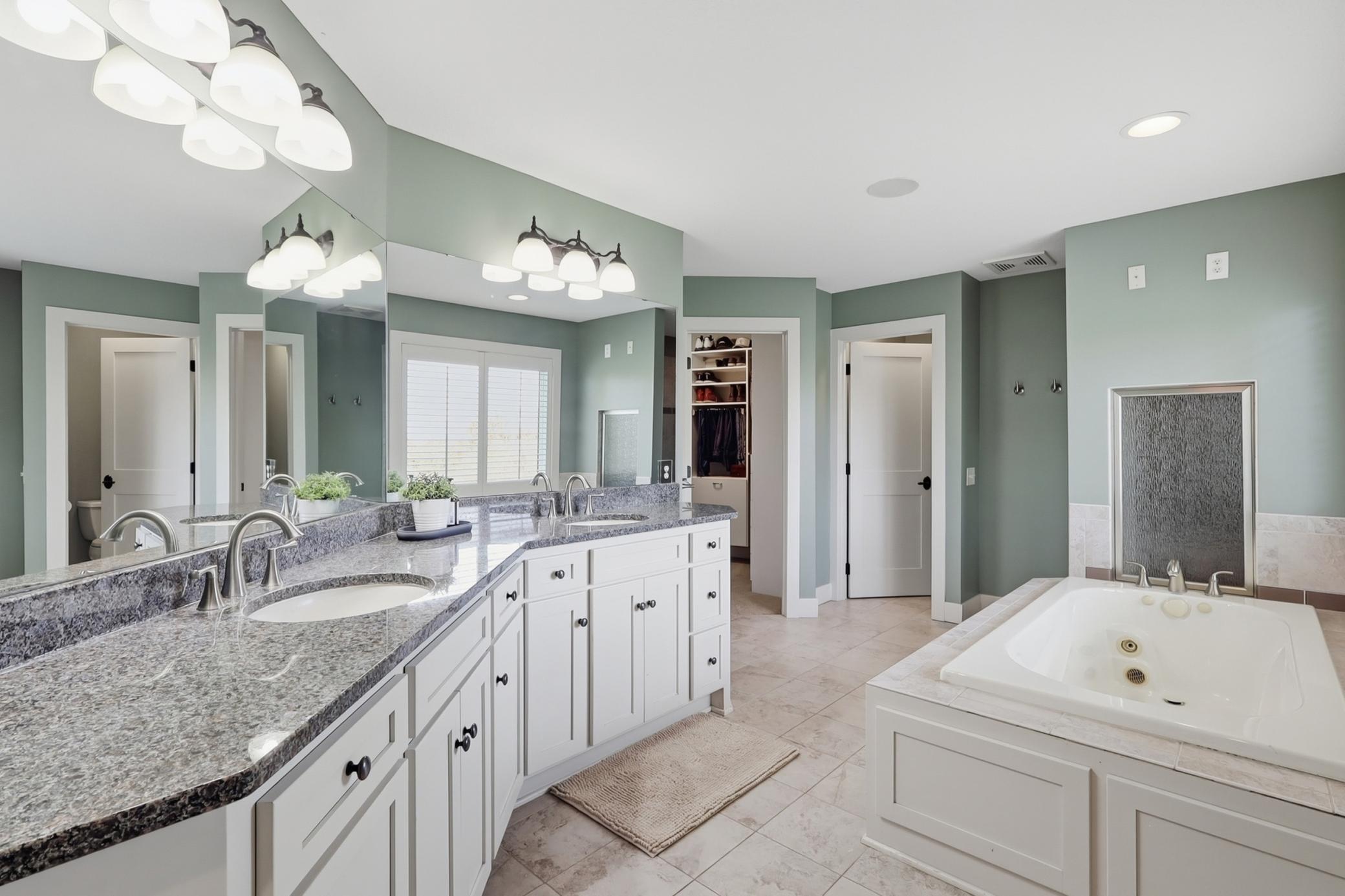 4435 Bluebell Trail S