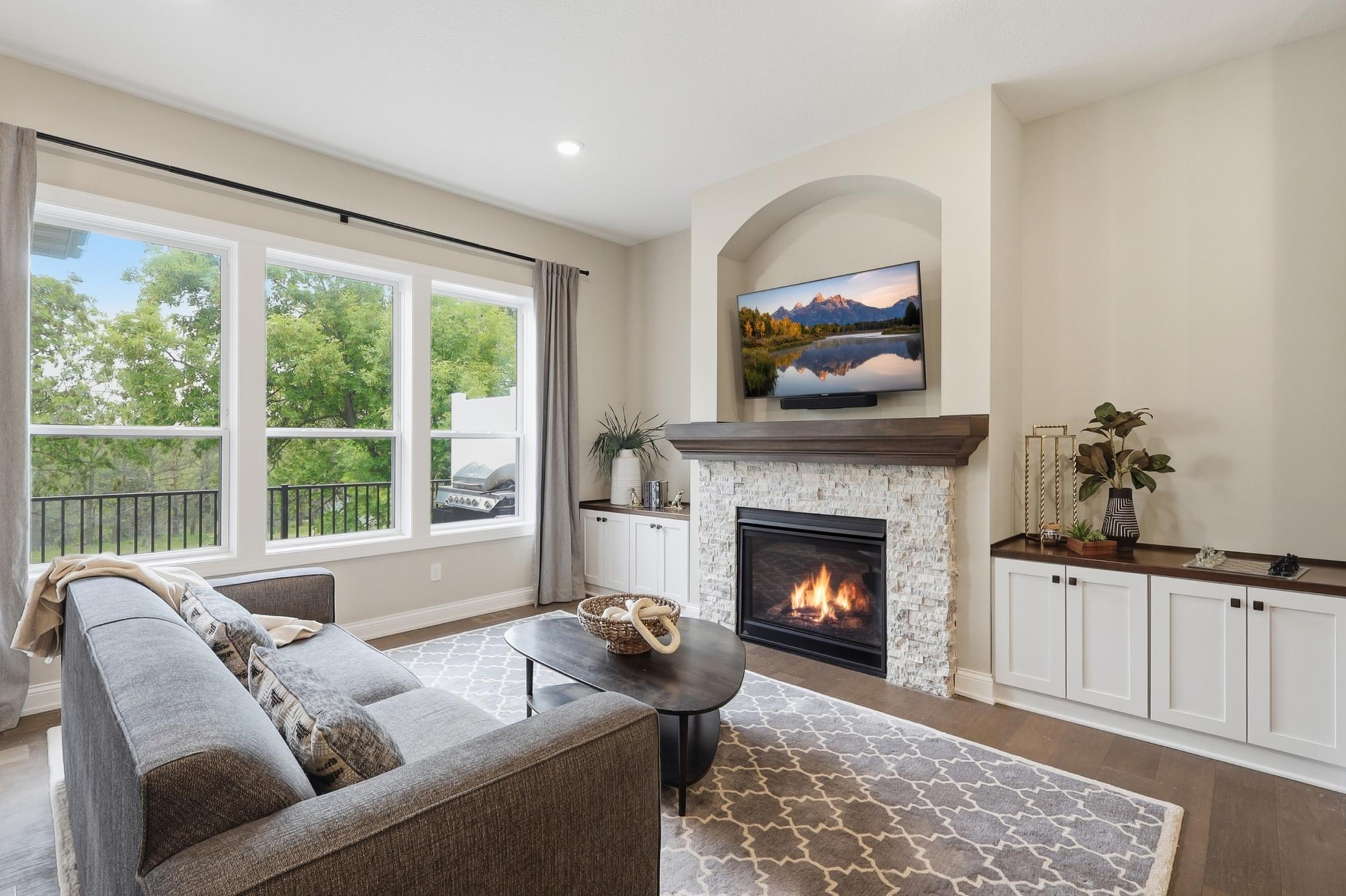 16383 Glory Lane