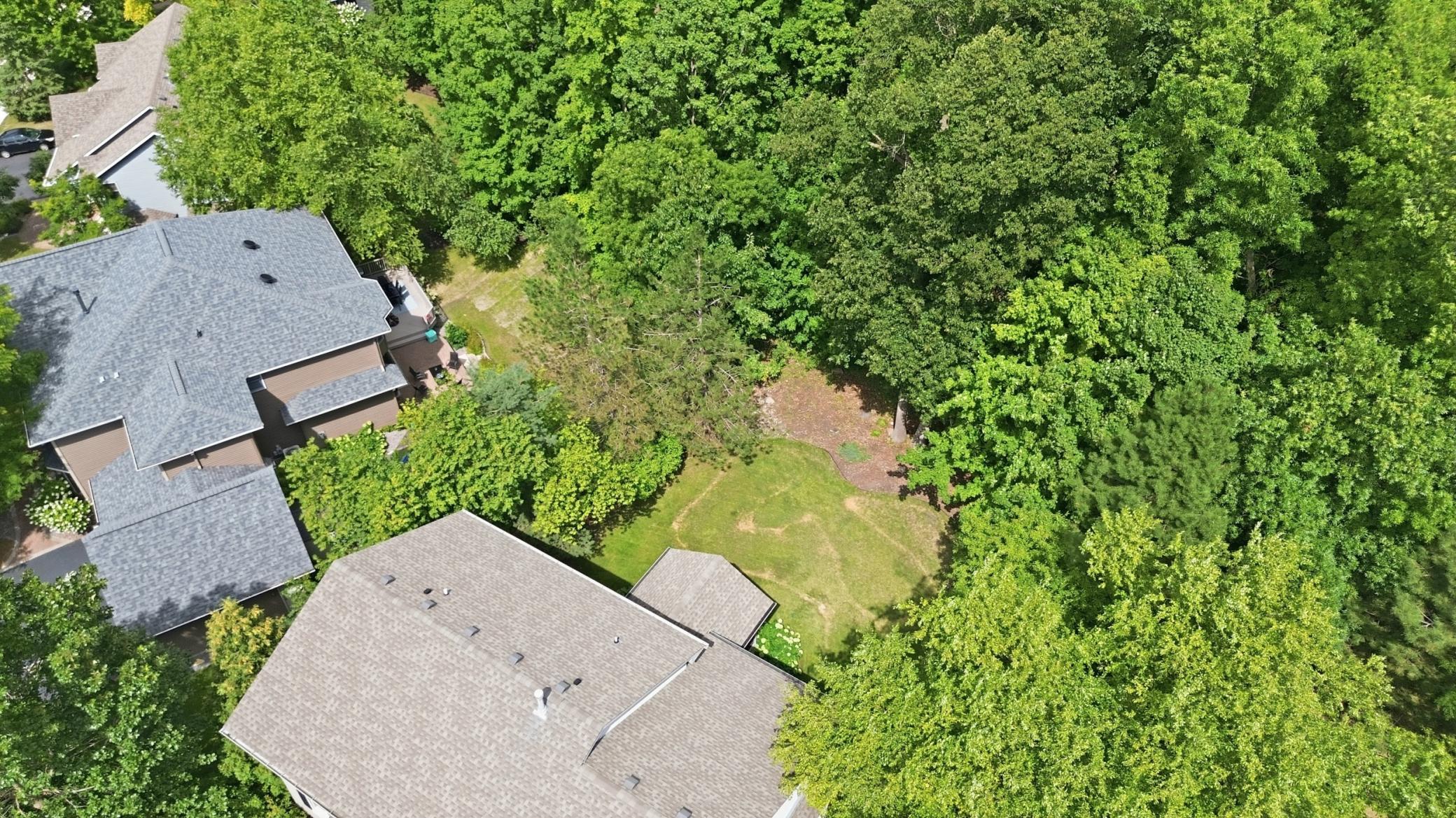 7594 Blackoaks Lane N