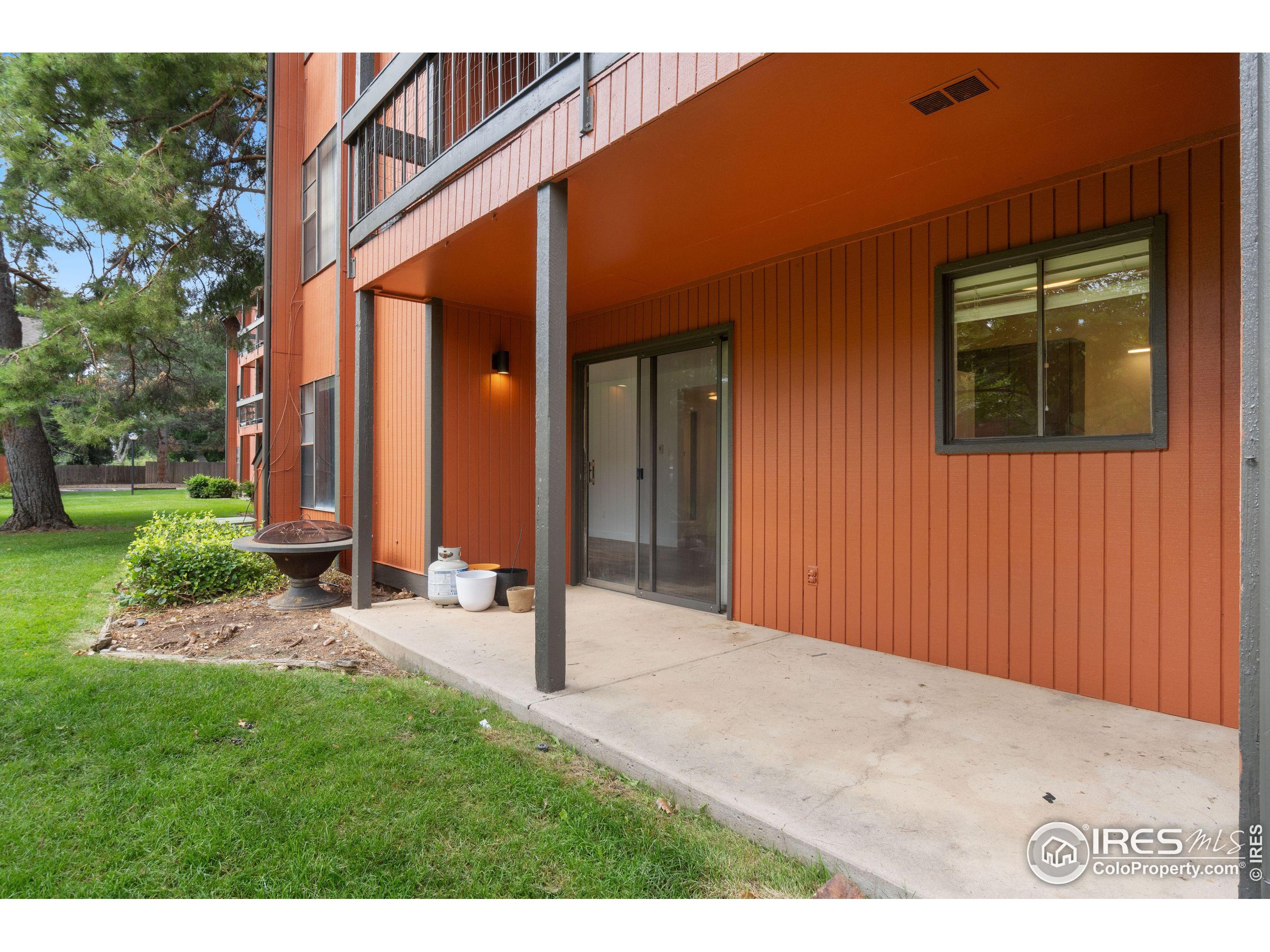 1625 W Elizabeth St D-1