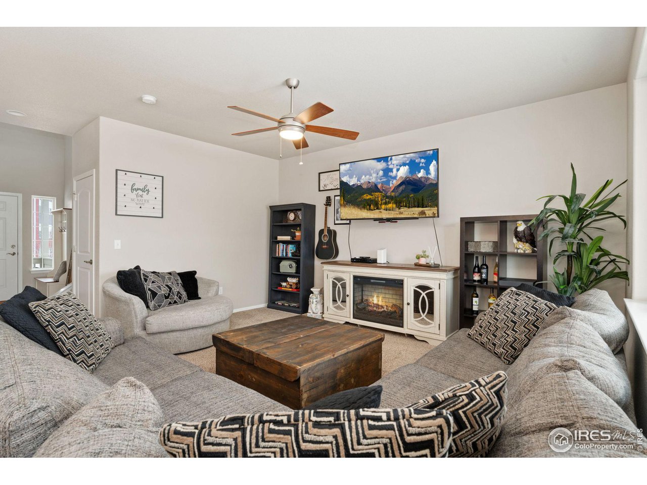 1803 Sunset Vista Dr