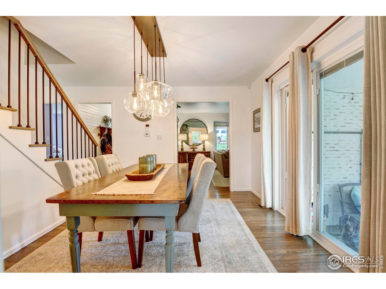 1512 Sunnyside Dr