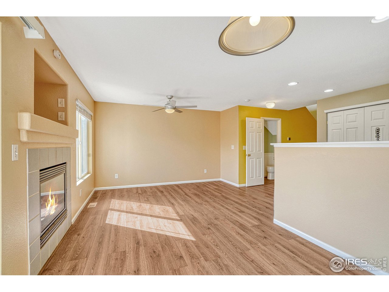 4017 Three Bridges Ct