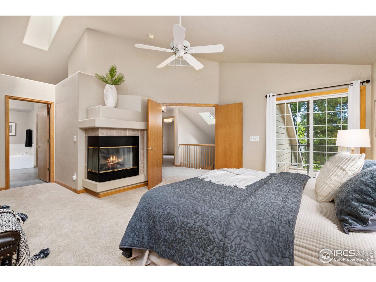 5151 Boardwalk Dr Q-1