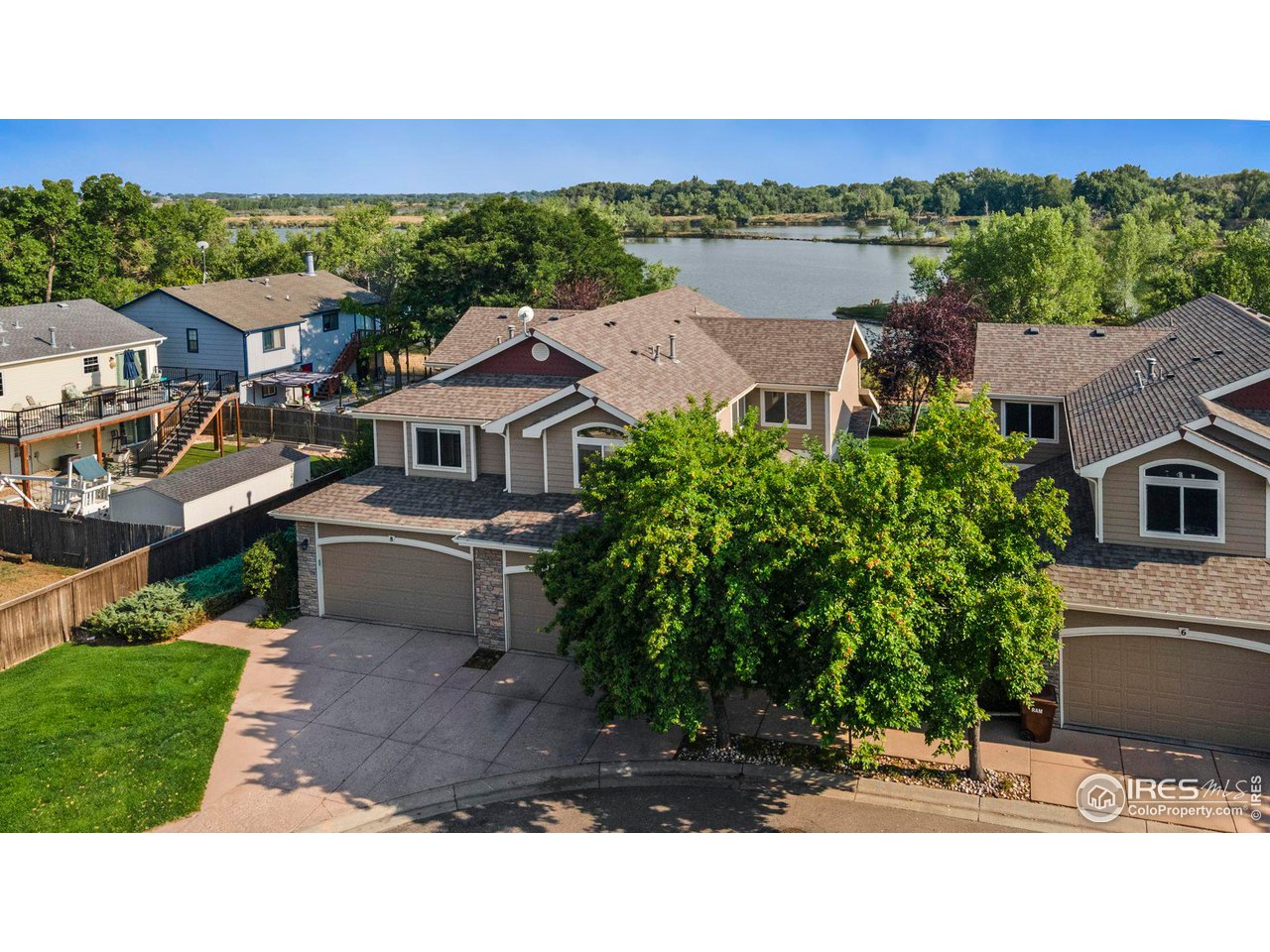 702 Cairnes Dr C-7