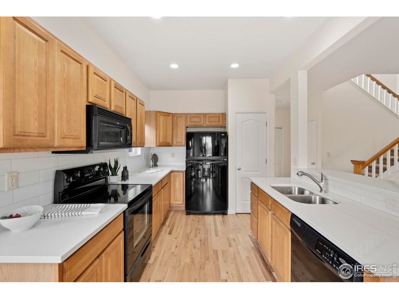 702 Cairnes Dr C-7