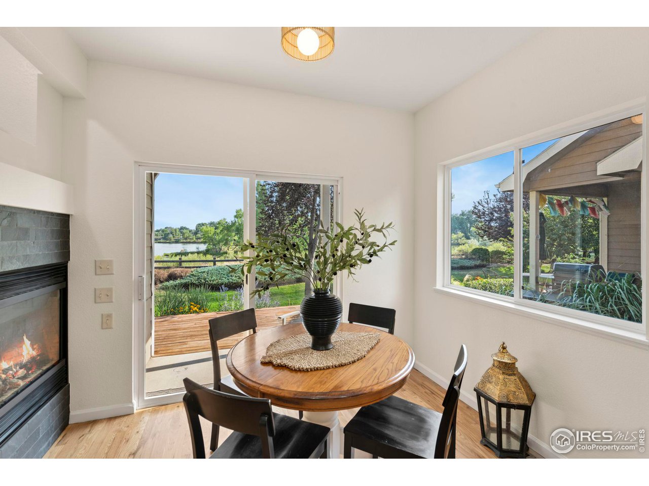 702 Cairnes Dr C-7