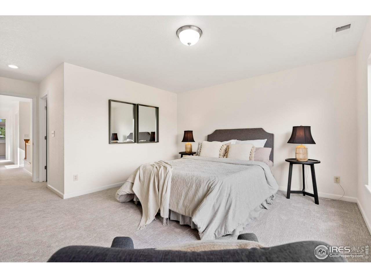702 Cairnes Dr C-7