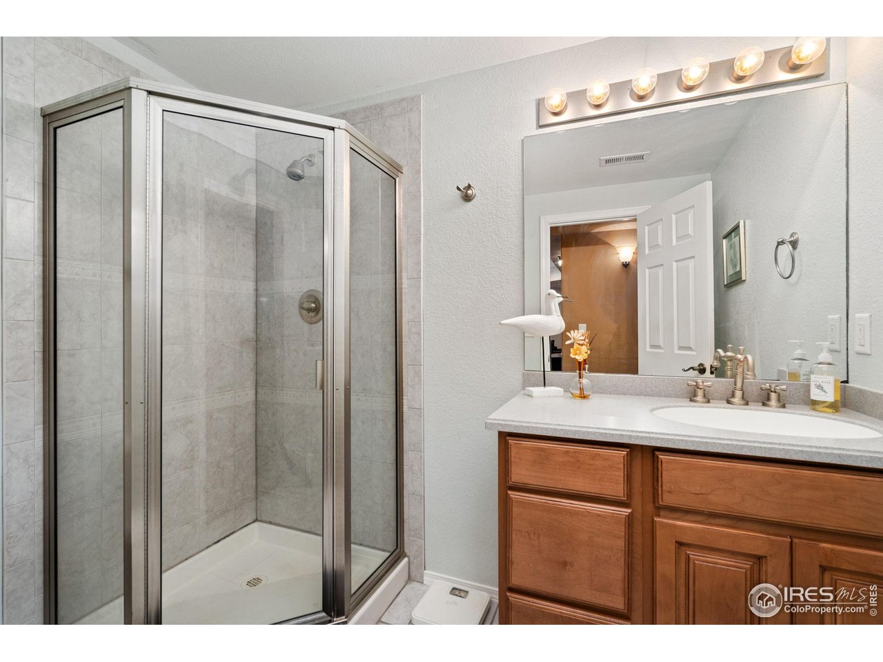 2409 Pierce Ct