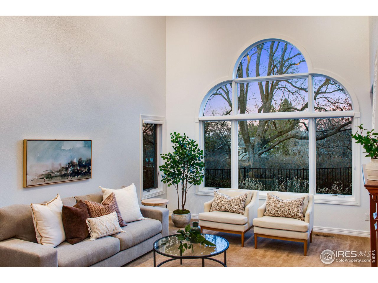 378 High Pointe Dr
