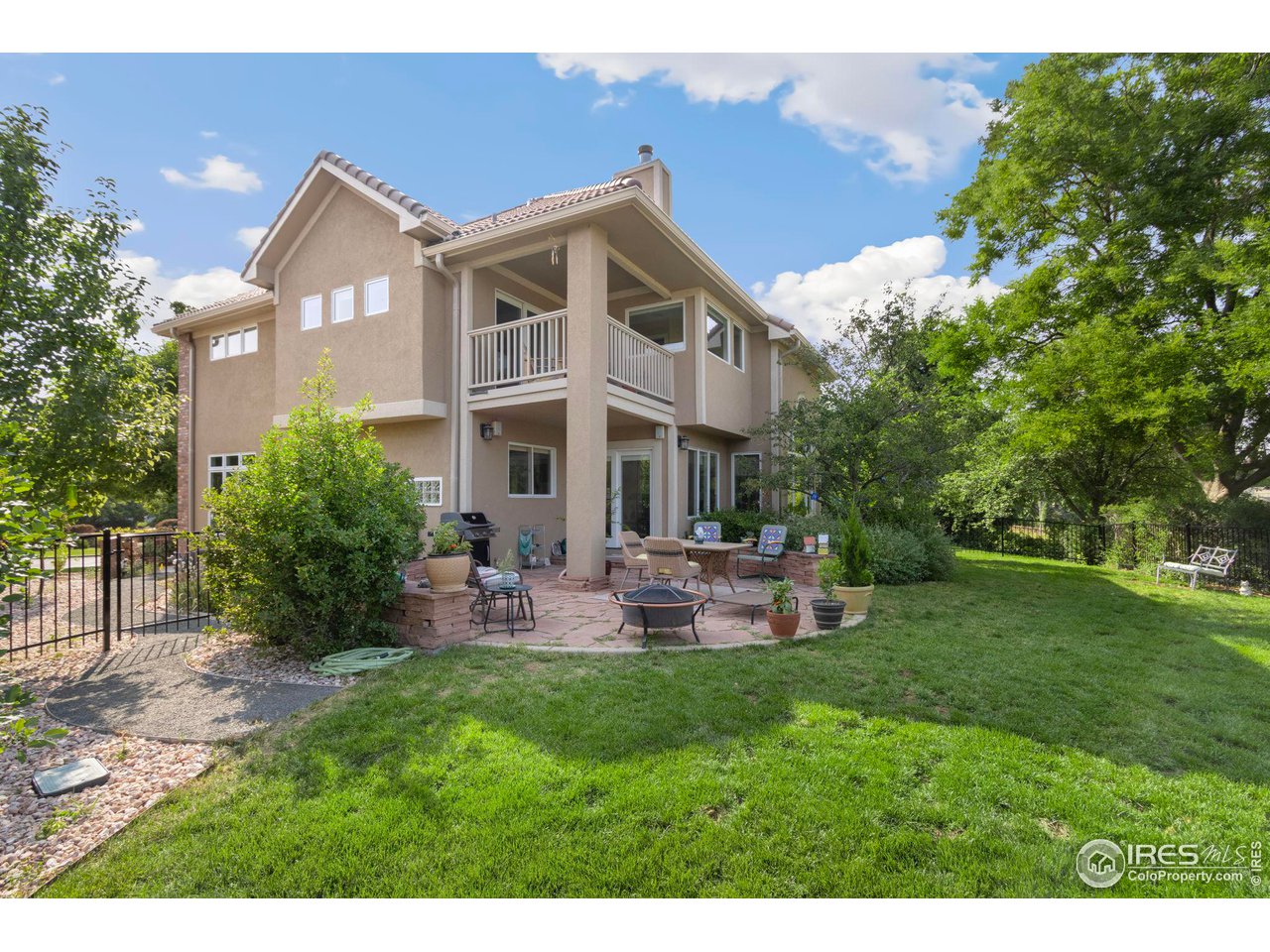 378 High Pointe Dr