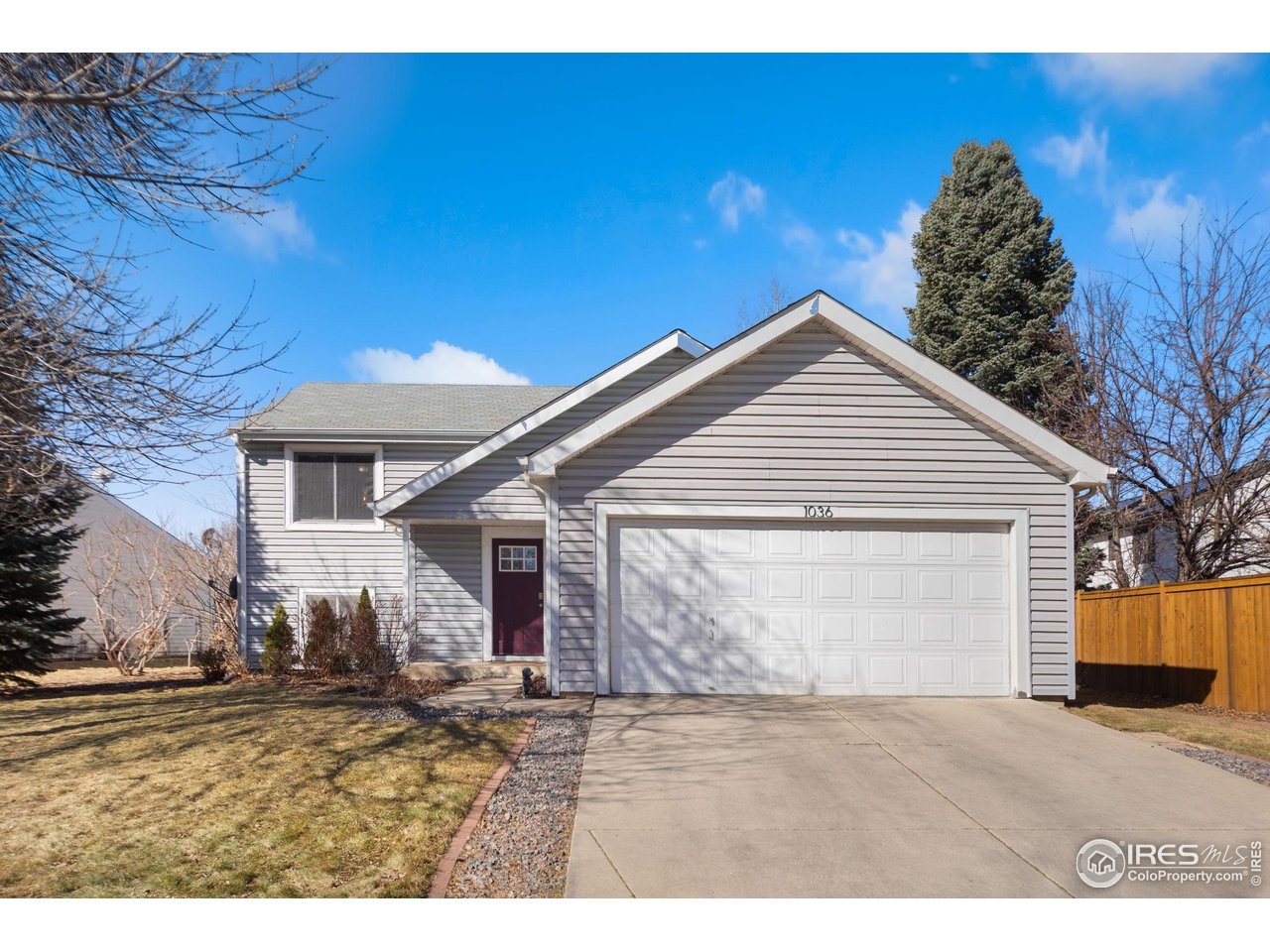 1036 Bitterbrush Ln