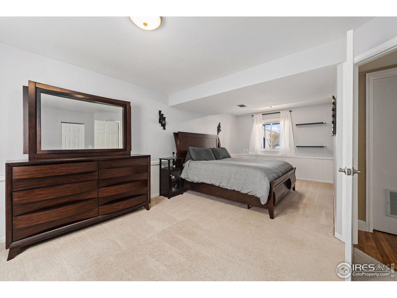 1036 Bitterbrush Ln