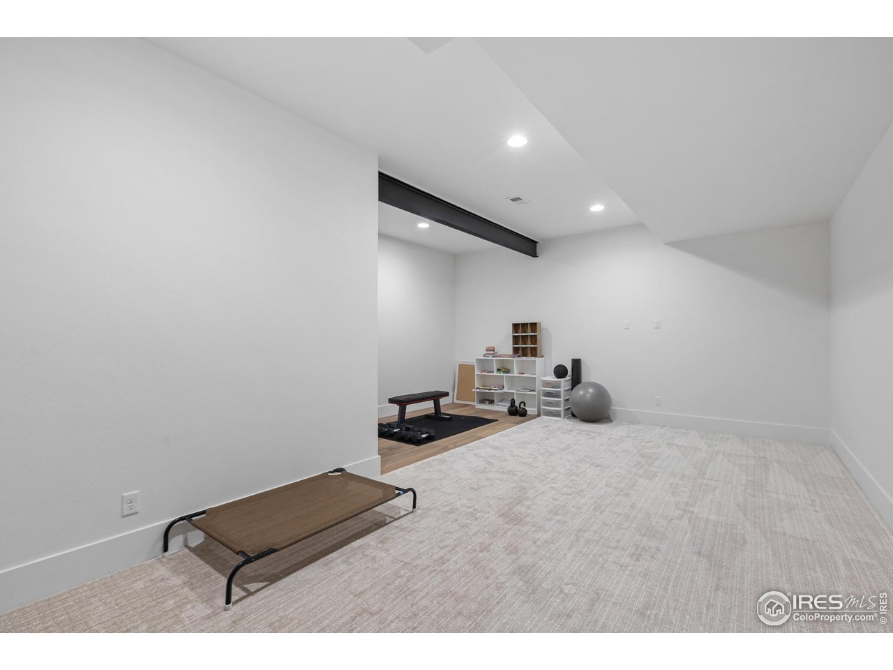 6359 Foundry Ct