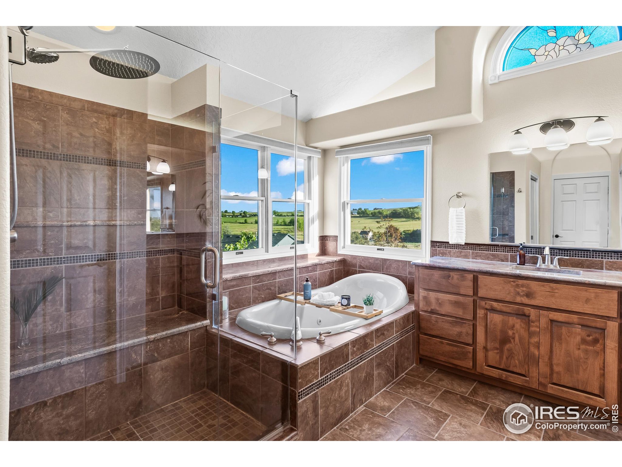 3020 Blue Mountain Ct