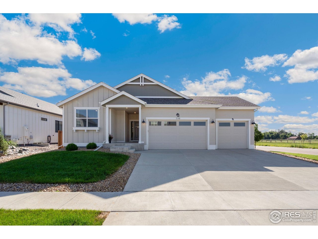 338 Lemonade Dr