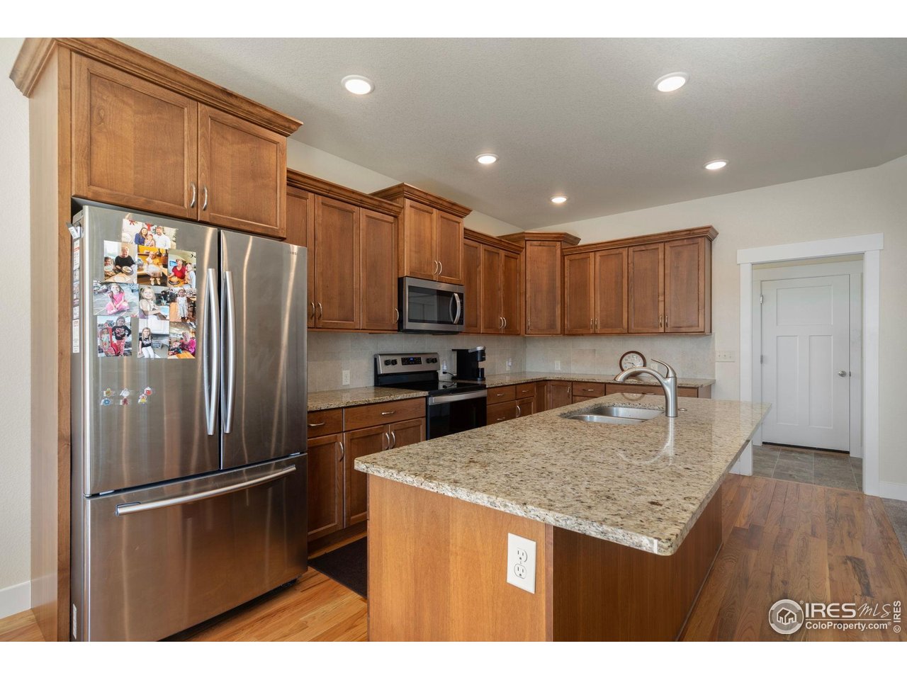 338 Lemonade Dr