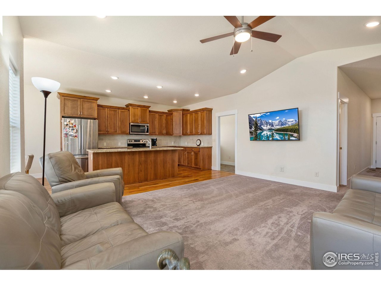 338 Lemonade Dr