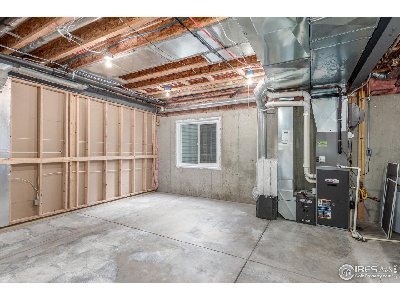 2422 Steamboat Springs St