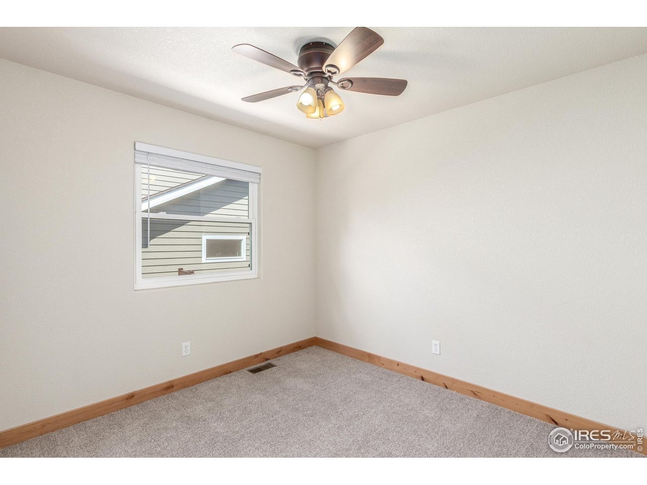 2422 Steamboat Springs St