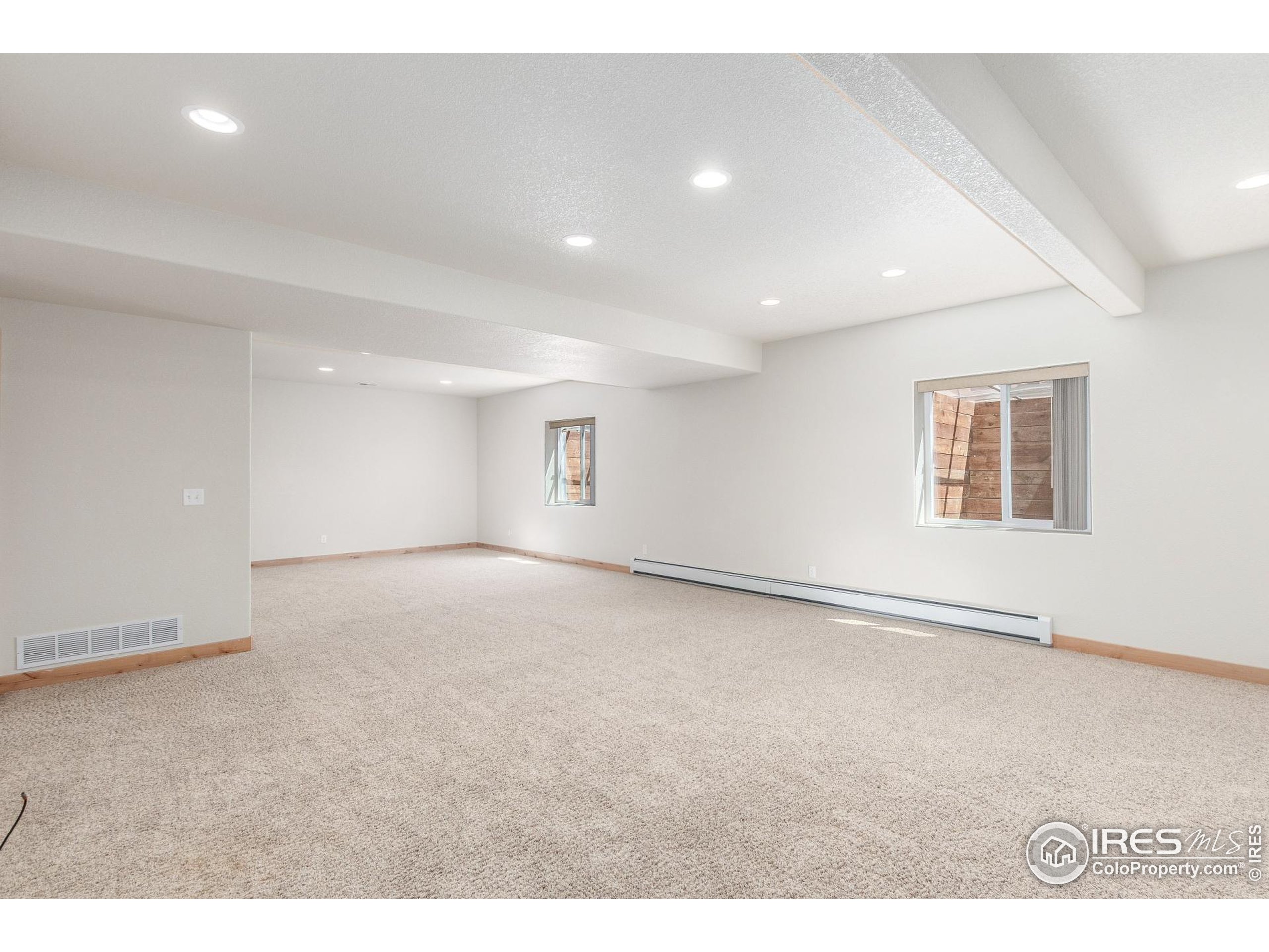 2422 Steamboat Springs St