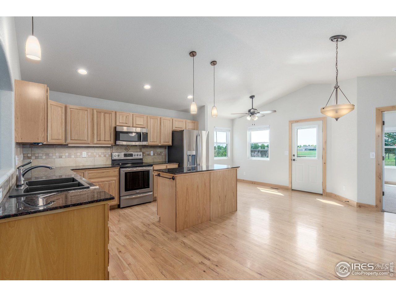 2422 Steamboat Springs St