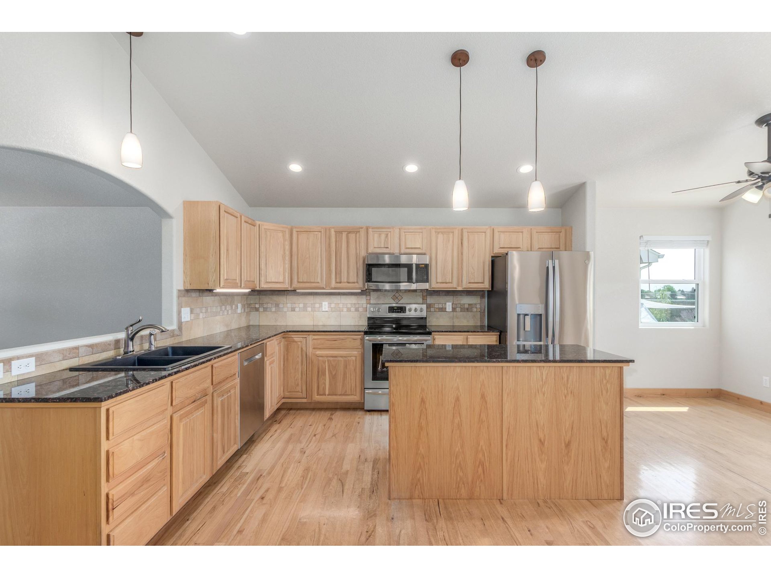 2422 Steamboat Springs St