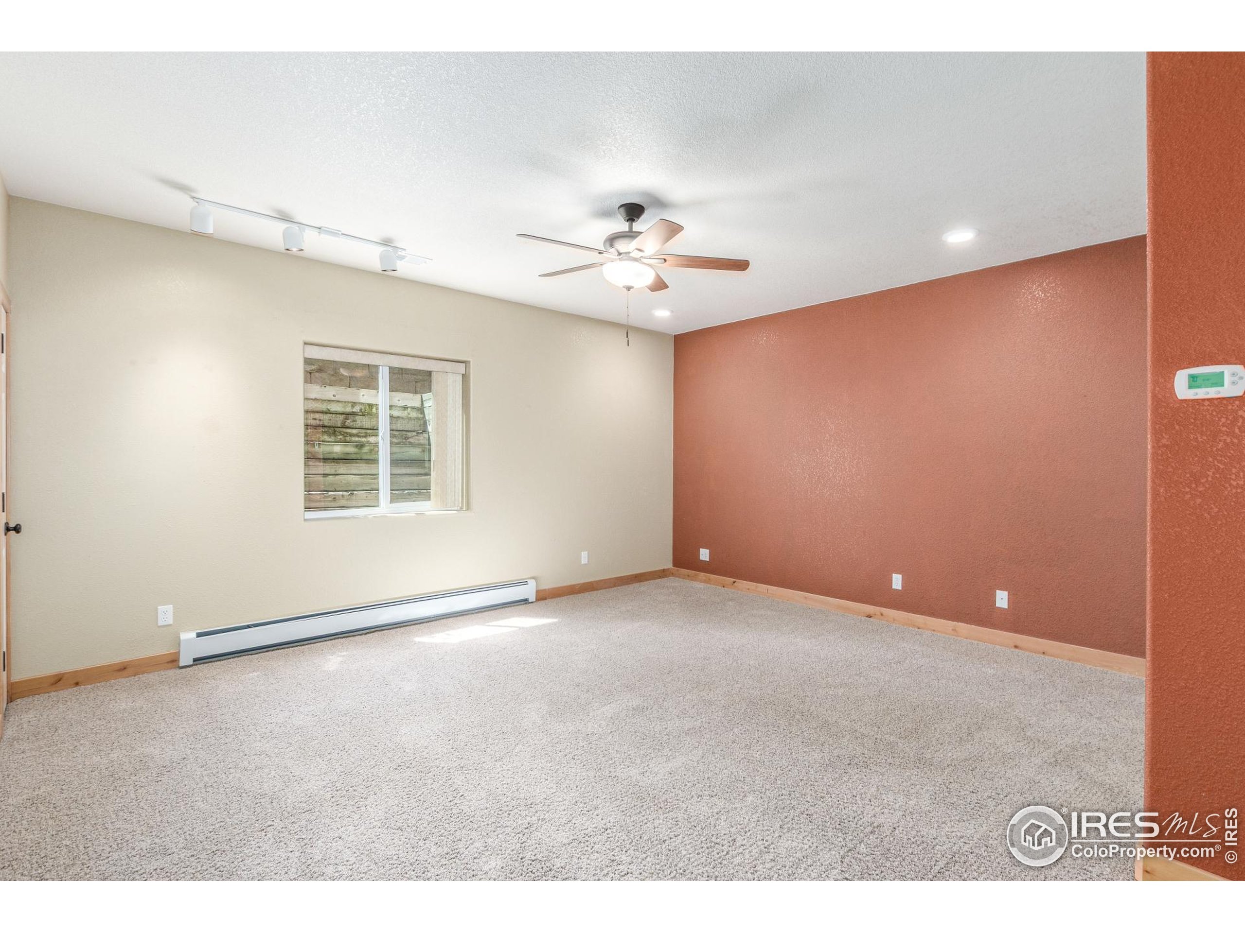 2422 Steamboat Springs St