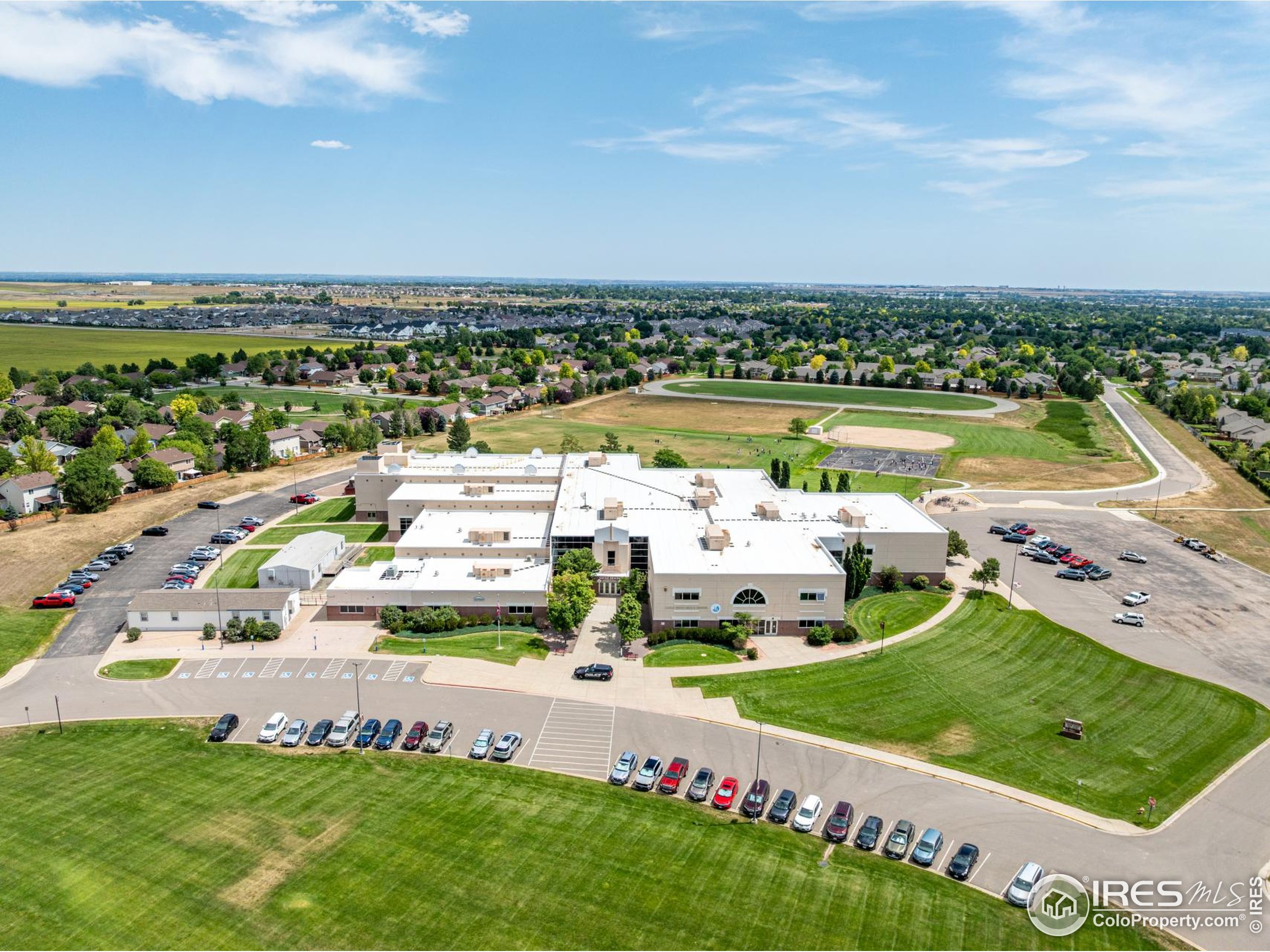 2422 Steamboat Springs St