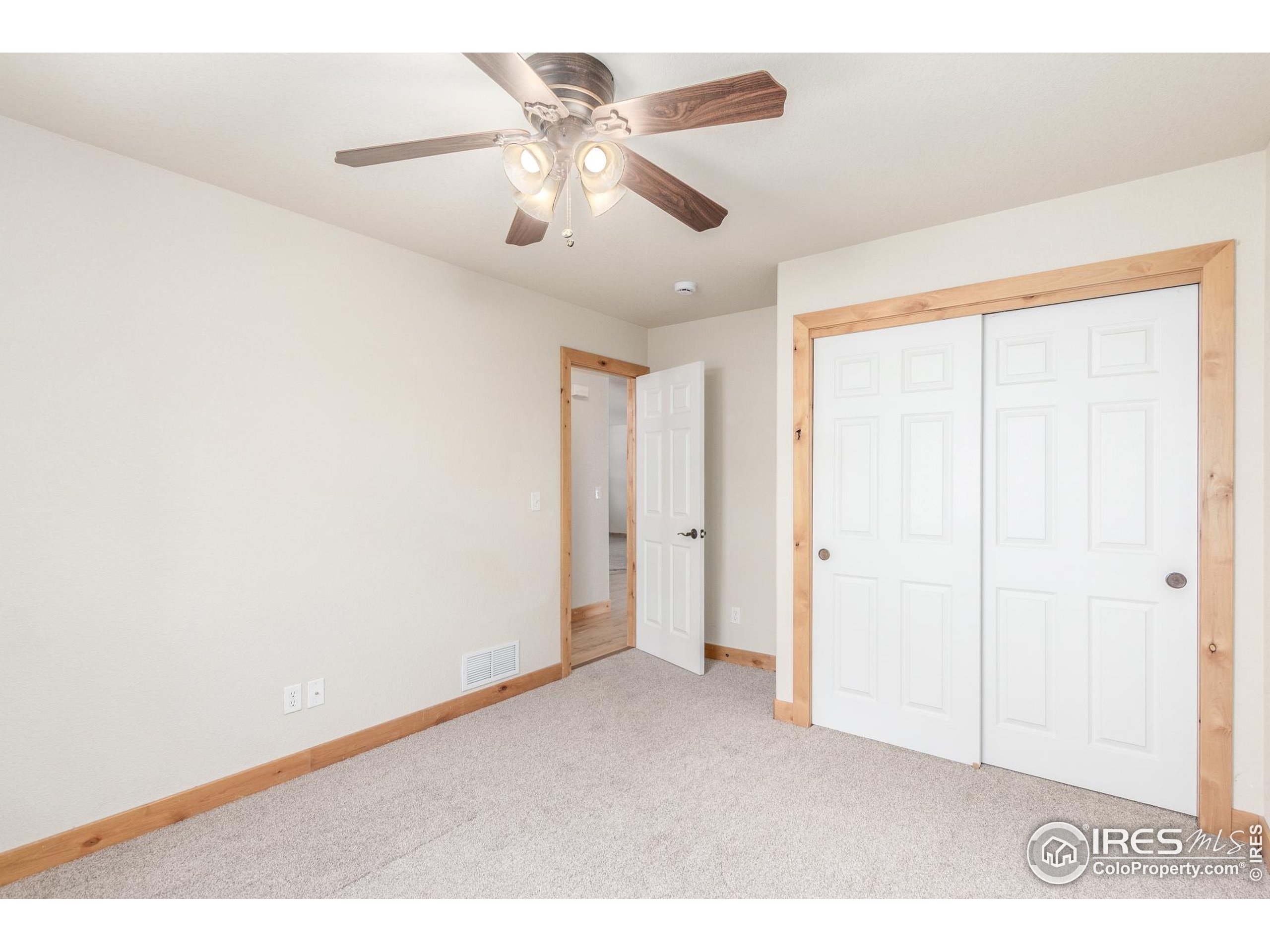 2422 Steamboat Springs St