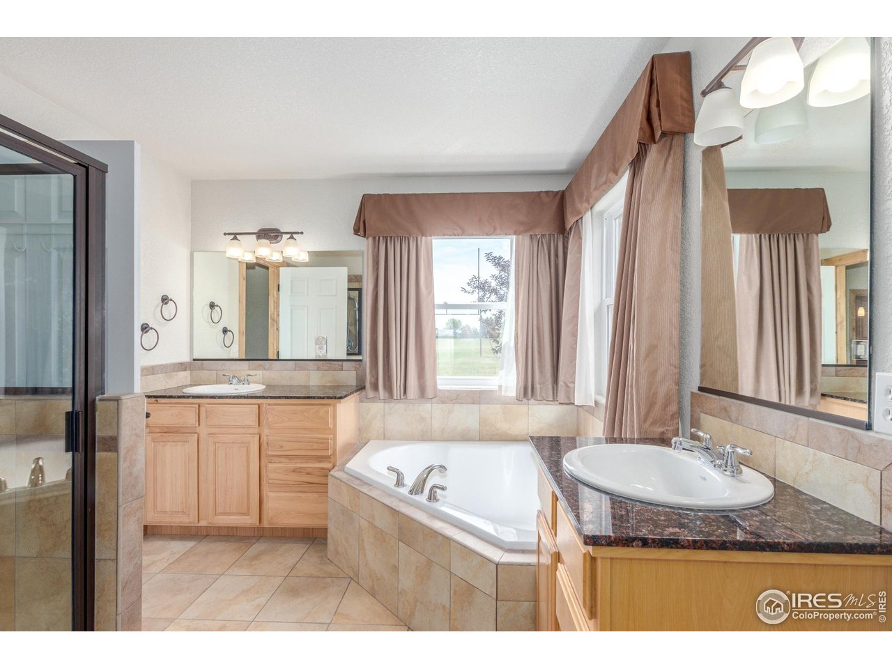 2422 Steamboat Springs St