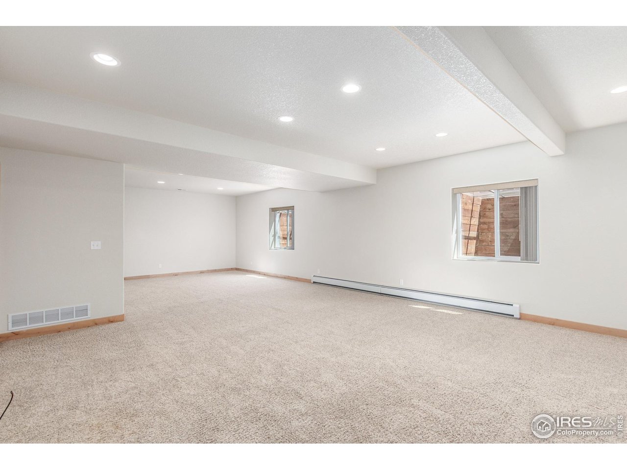 2422 Steamboat Springs St