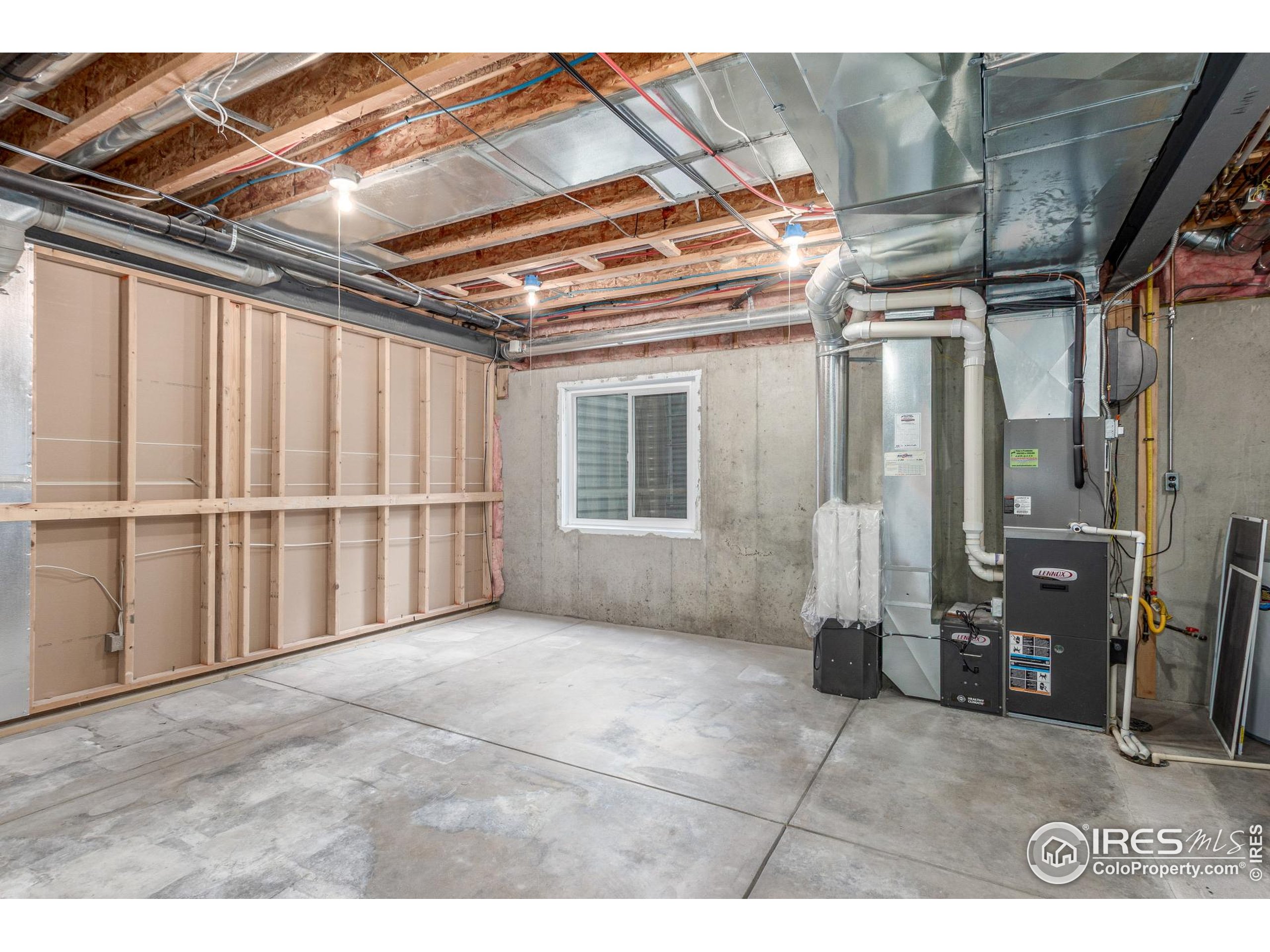 2422 Steamboat Springs St