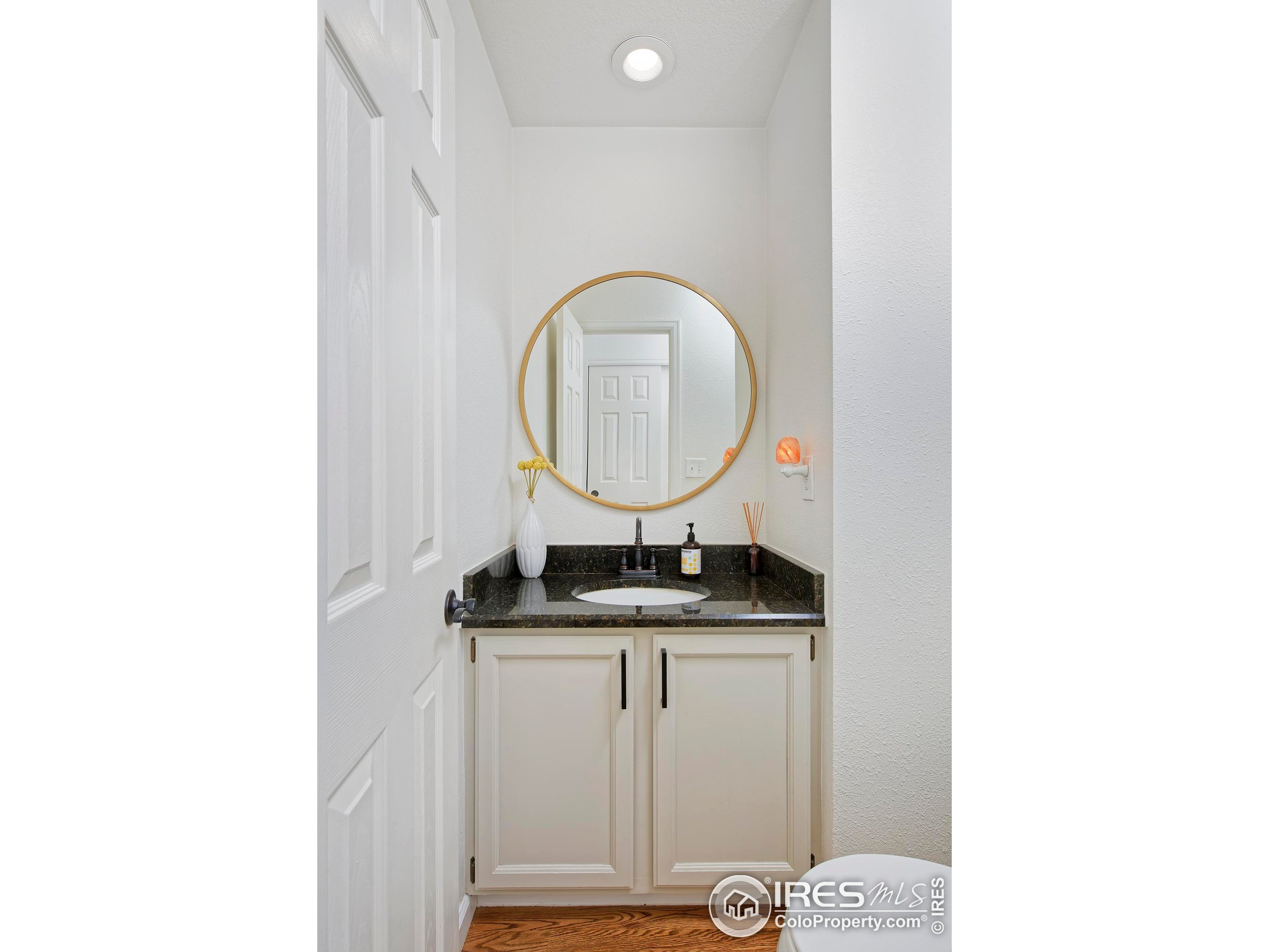 5865 N Orchard Creek Cir