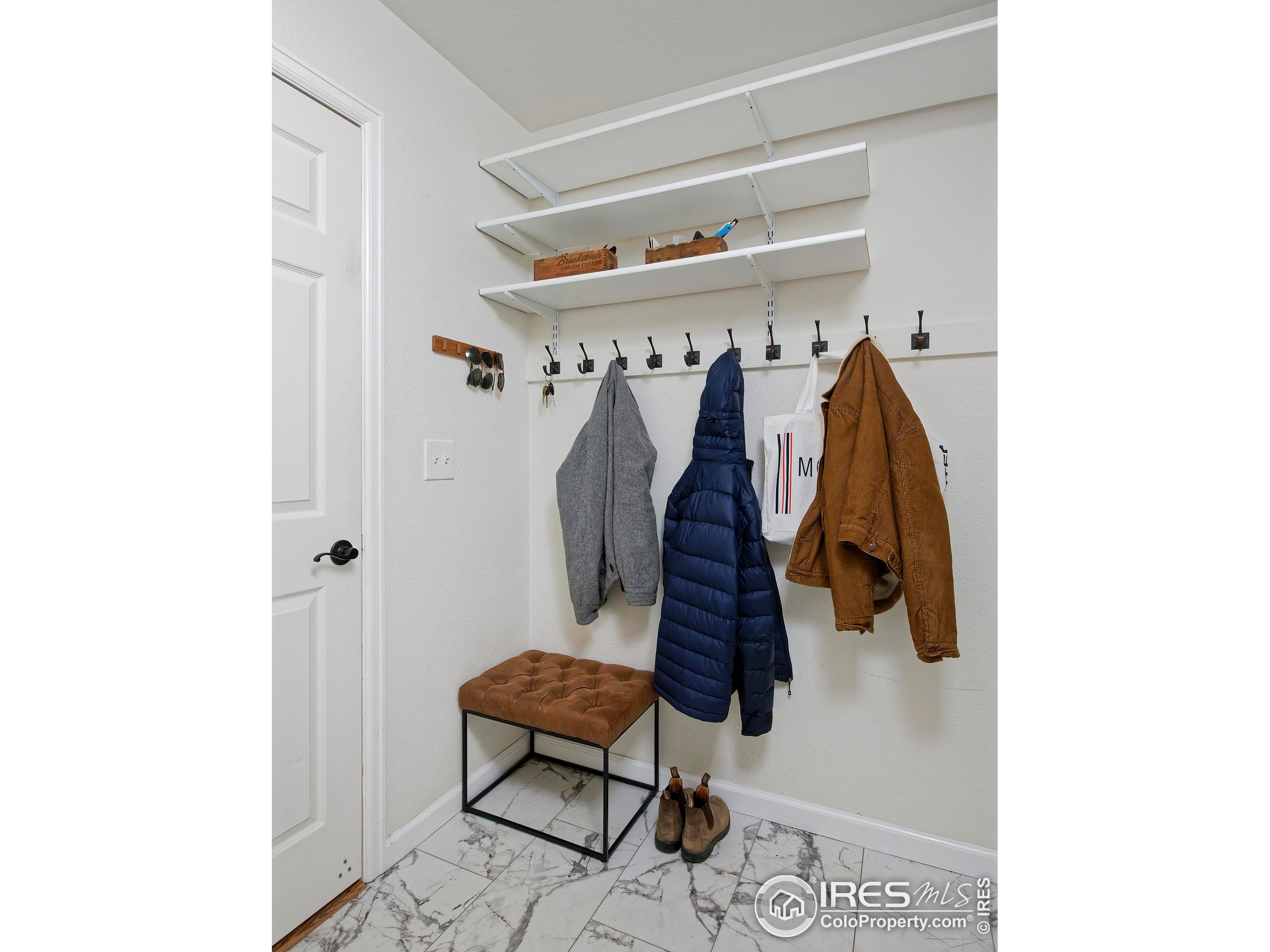 5865 N Orchard Creek Cir