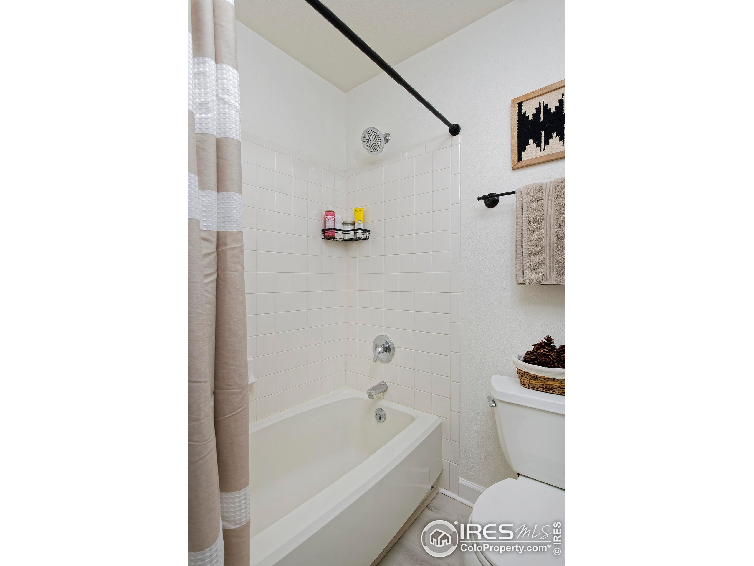 5865 N Orchard Creek Cir