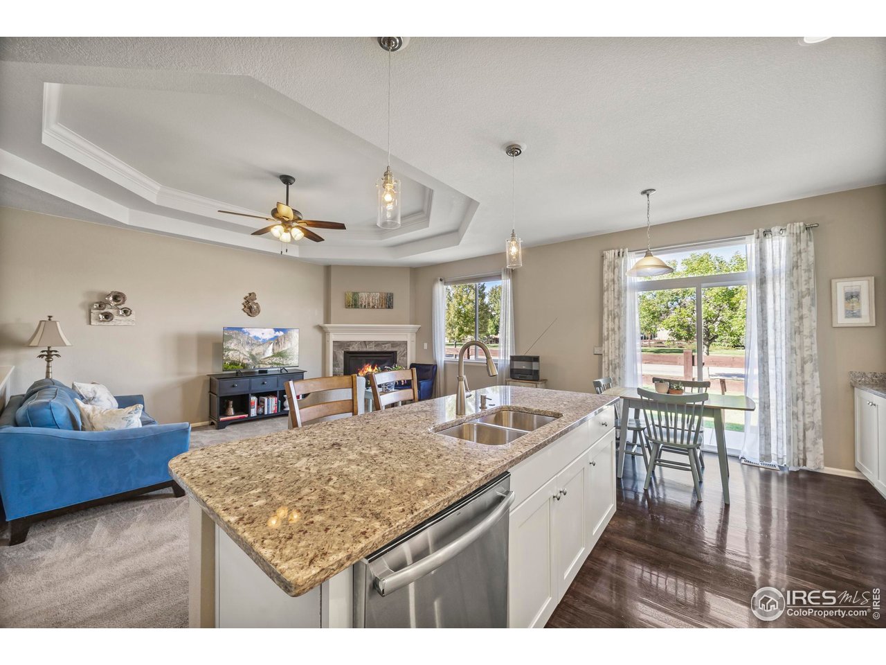 216 Siesta Key Dr