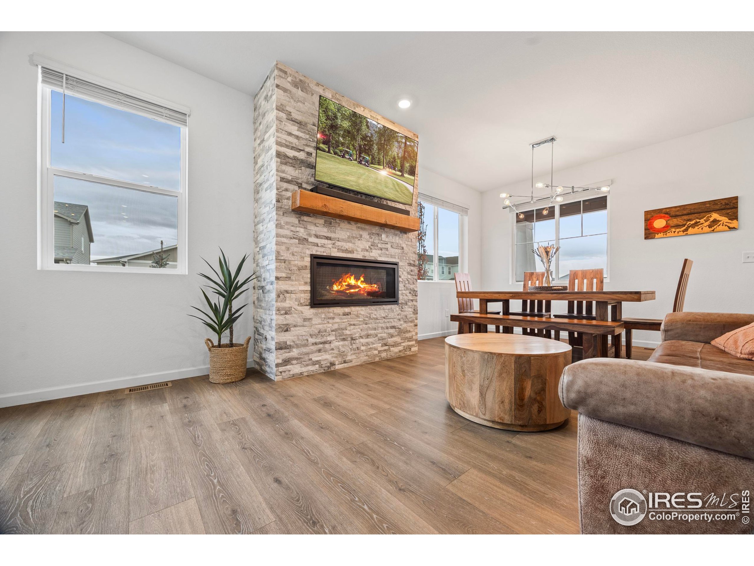 6044 Flying Mallard Dr