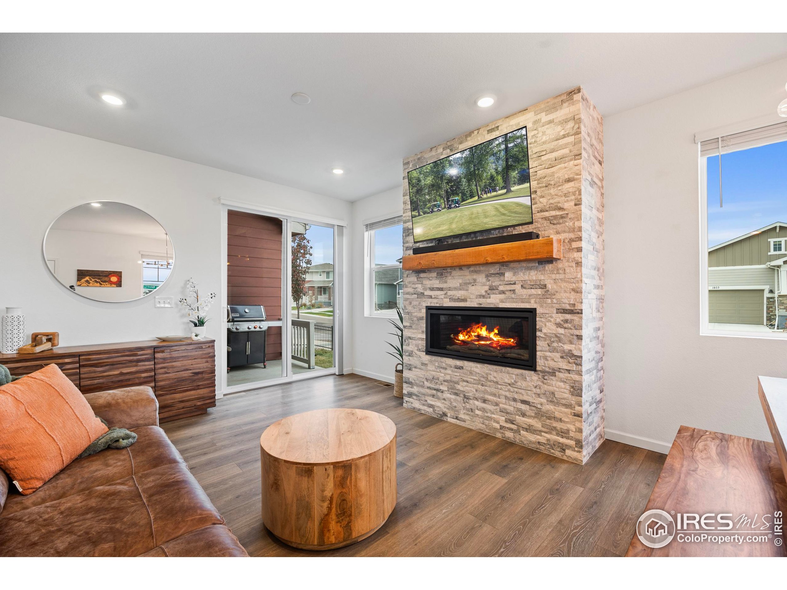 6044 Flying Mallard Dr